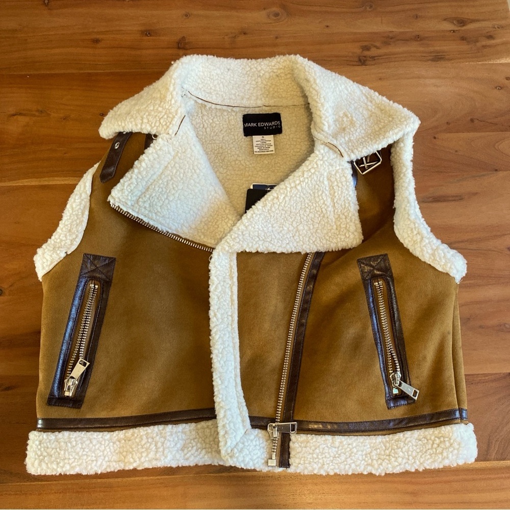 NWOT Sherpa Vest Mark Edwards Studio, S , Brown